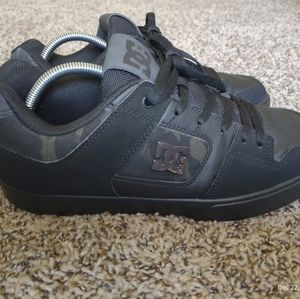 DC Pure SE black camouflage Sz11